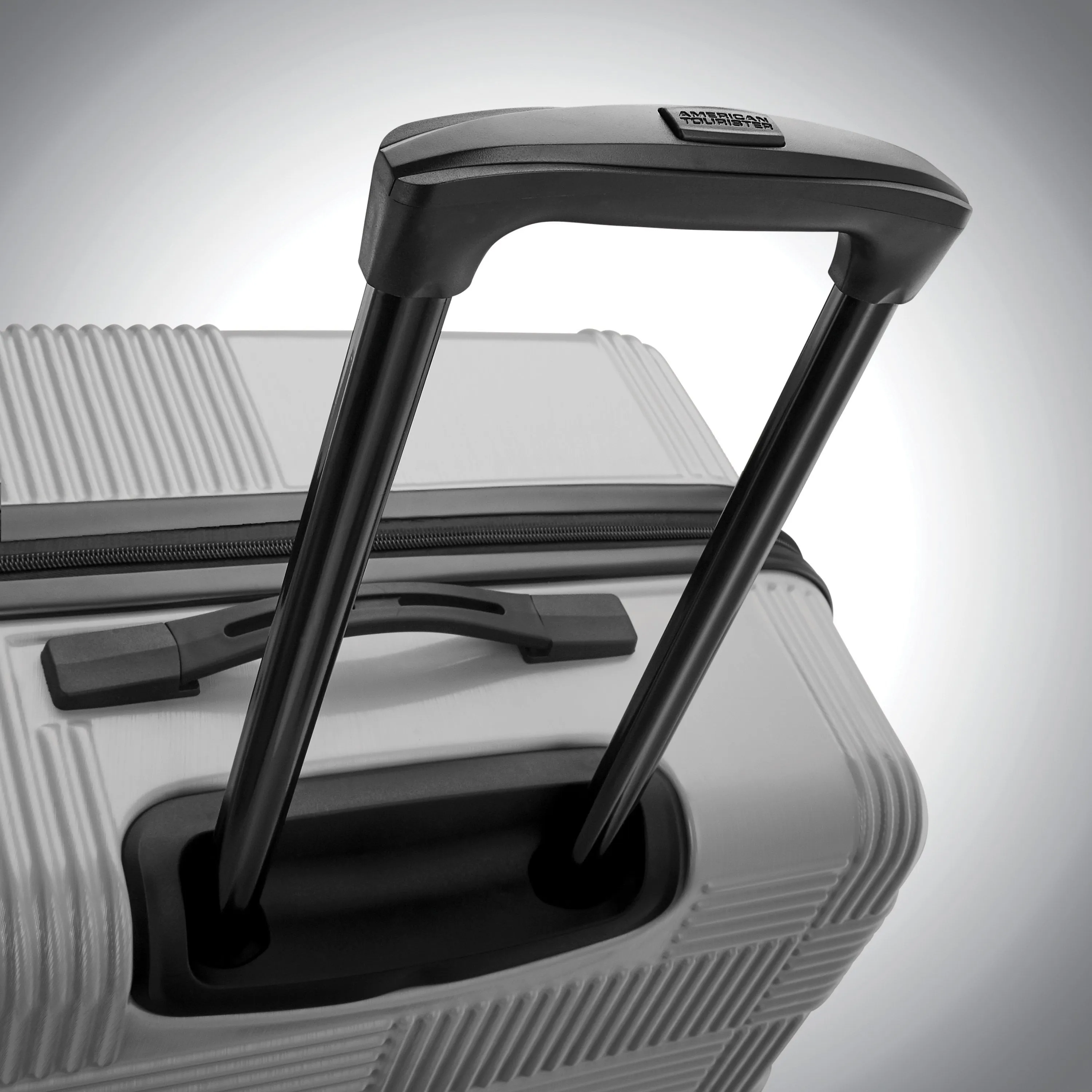 American Tourister Unify Spinner Carry-On Luggage