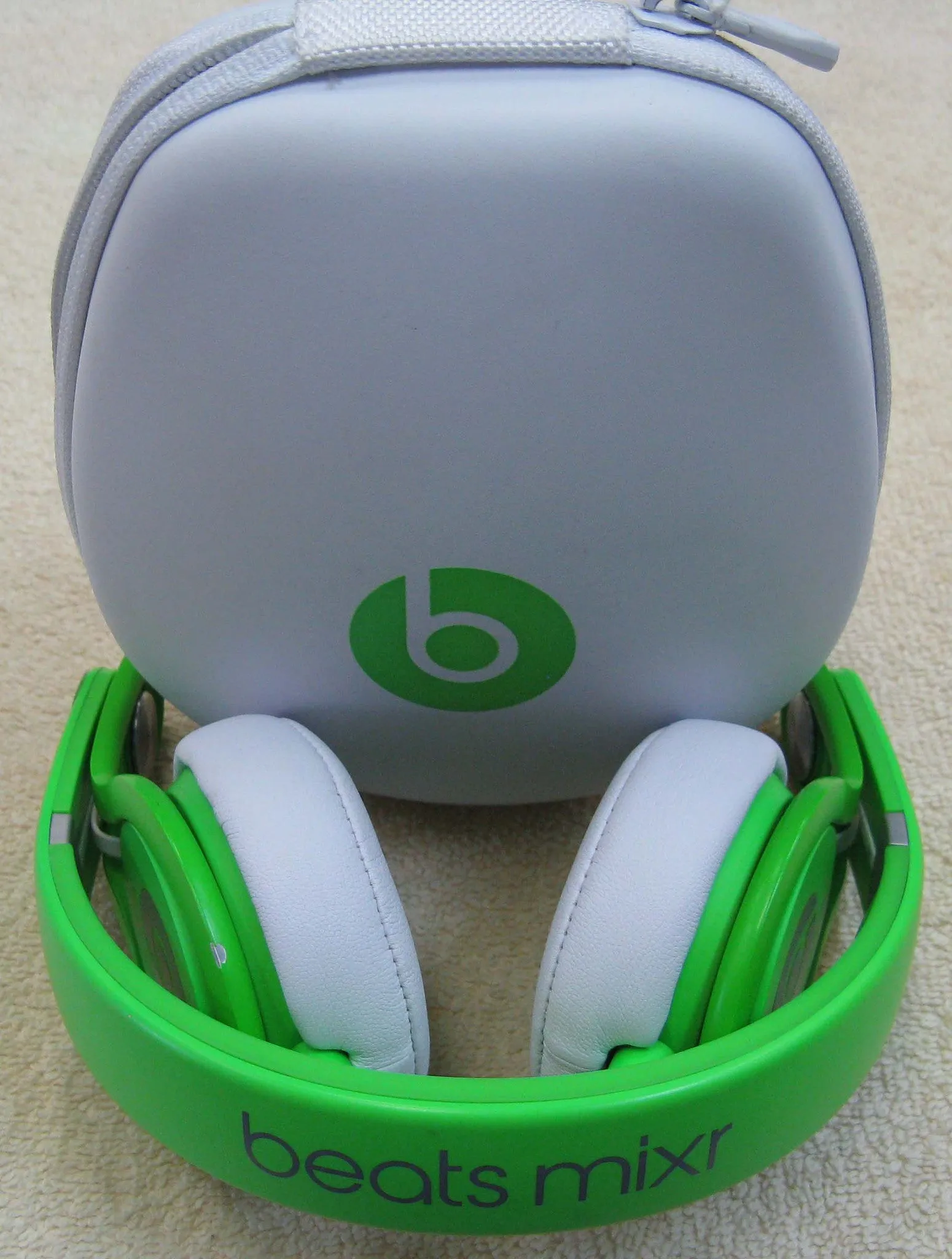 Beats by Dr. Dre Mixr Headphones