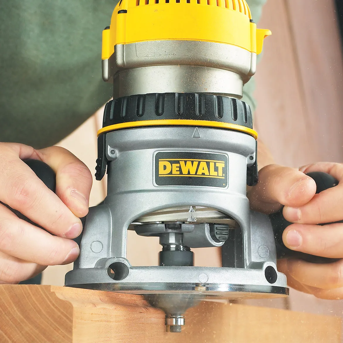 DeWALT DW618 2-1/4 HP EVS Fixed Base Woodworking Router w/ Soft Start