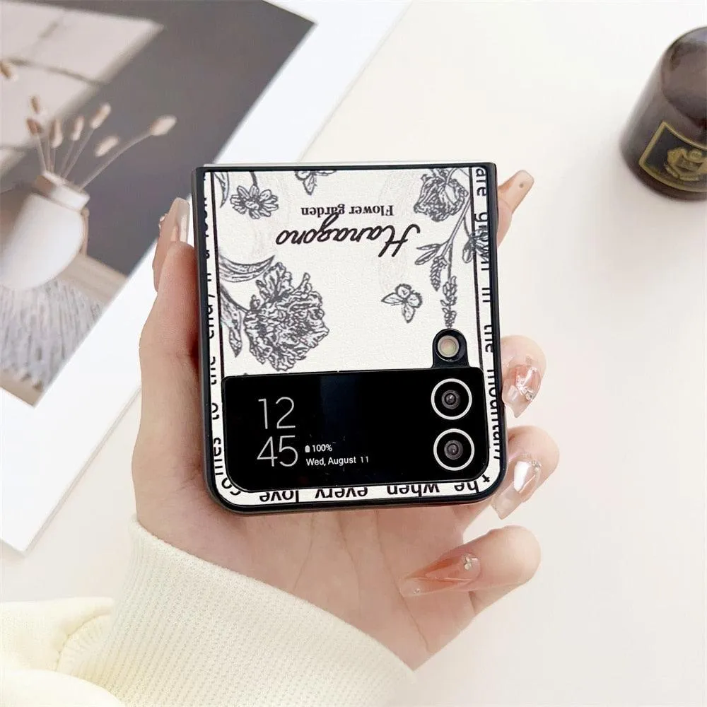 Flower Butterfly Design Cute Phone Case: PC Cover for Galaxy Z Flip 3/4 Clamshell