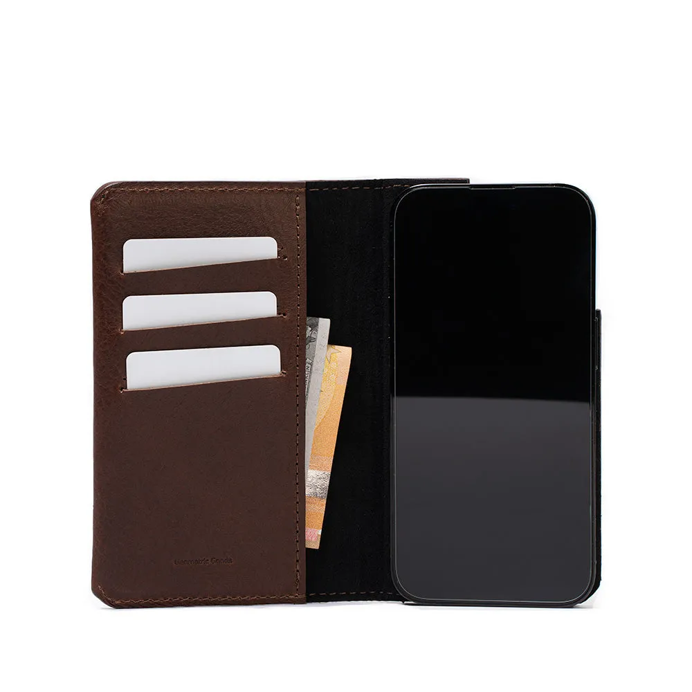 iPhone 15 Leather Folio Case Wallet with MagSafe - The Minimalist 1.0